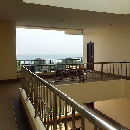 Blue Sky Condo Huahin Ча Ам Екстериор снимка