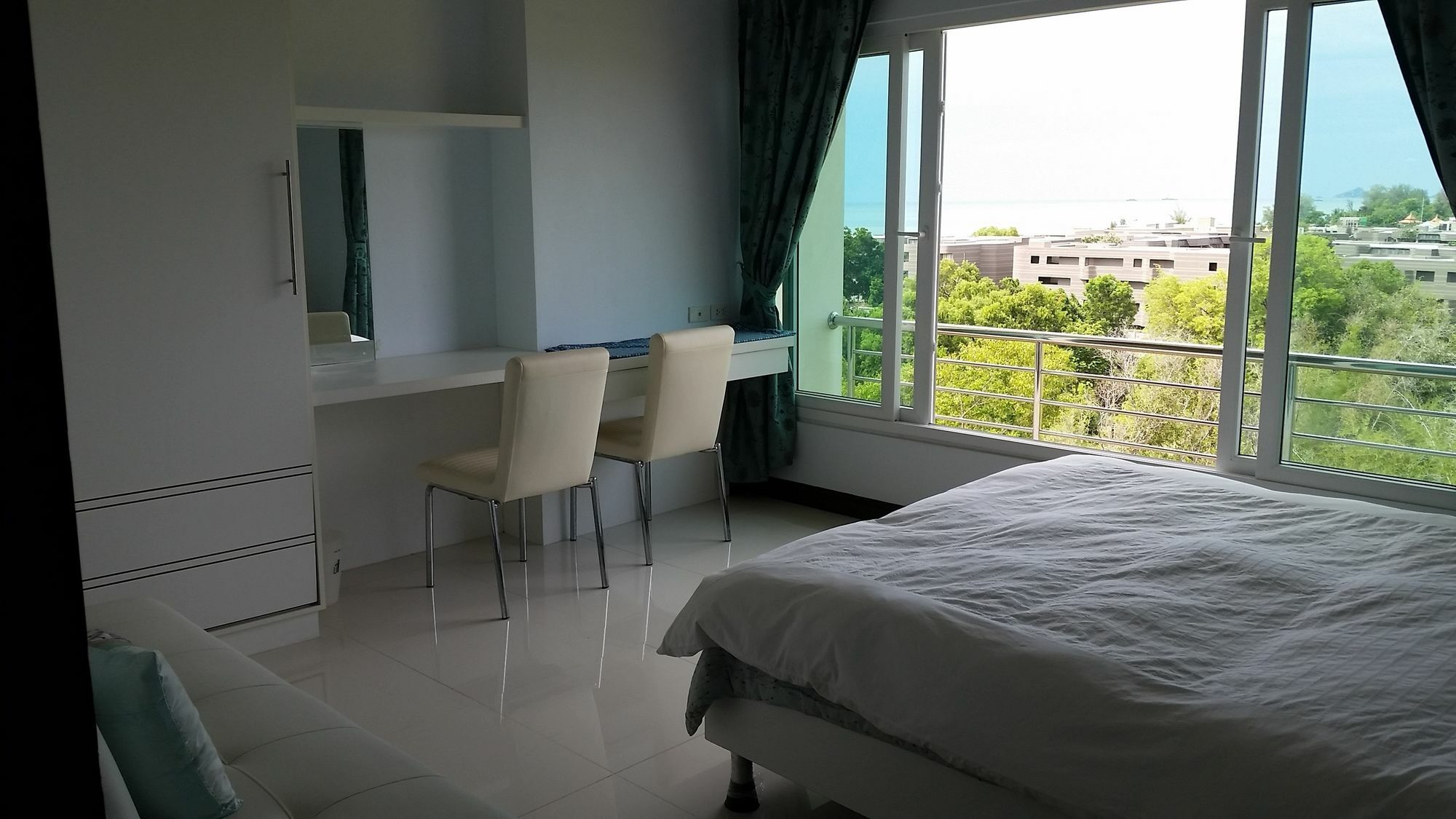 Blue Sky Condo Huahin Ча Ам Екстериор снимка